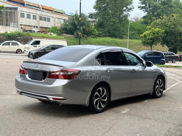 Honda ACCORD VTIL 2.0AT 2017 - 4