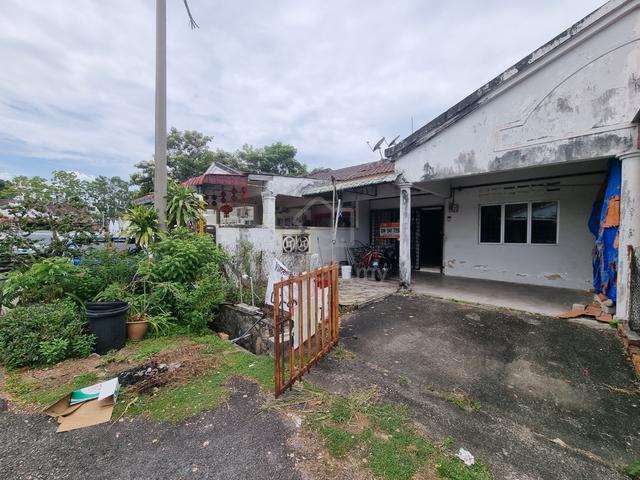 22x70 Single Storey Taman Merdeka Jaya Batu Berendam 1