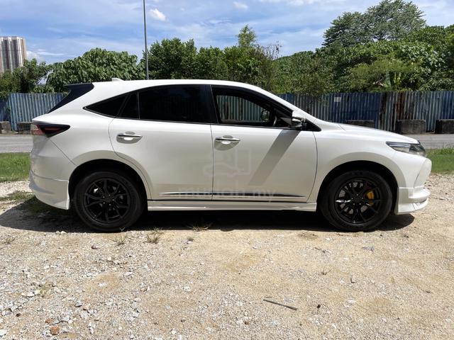 2017 Toyota HARRIER 2.0 PREMIUM UPGRADED BREMBO - 3