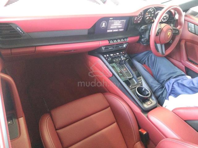 2023 Porsche Carrera 4 GTS 911 (992.1) 3.0L - 5