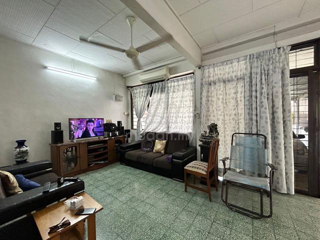 Double Storey Terrace Island Park Greenlane 1