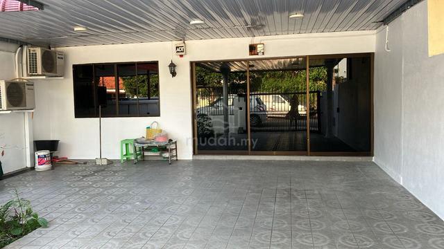 Double Storey Terrace Lilitan Hargreaves At Jelutong 1