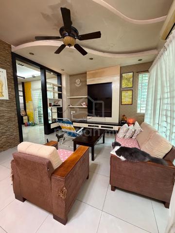 Lorong Tanjung Aman, Raja Uda 1