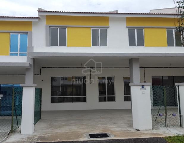 RM1K BOOKING ONLY, 2 Storey Terrace  Semenyih Parkland, Semenyih 1