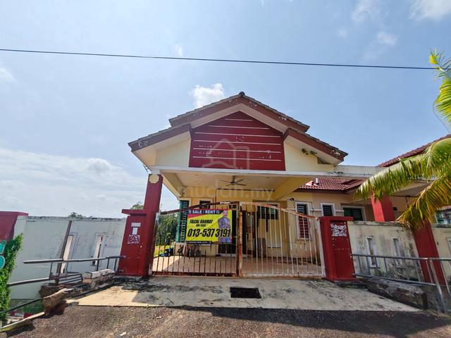 [TANAH SANGAT LUAS] Semi D, Taman Bukit Larang Indah, Telok Mas 1