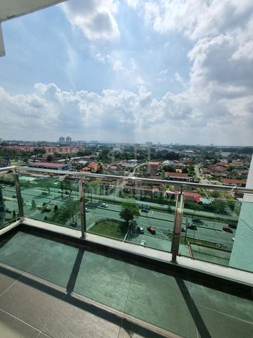 M Condominium @ Larkin 1