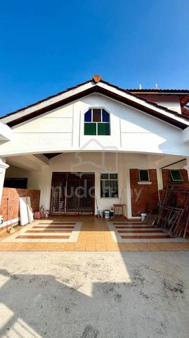 Taman Pelangi Indah Jalan Ayu 3x 1.5 Storey House For Sale 1