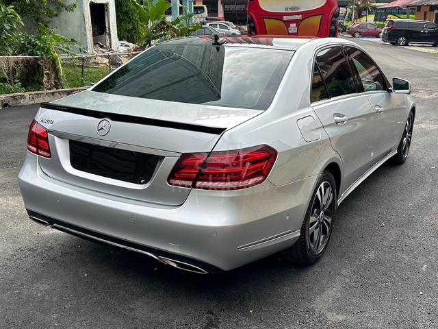 2014 Mercedes Benz E200 2.0 AVANTGARDE FACELIFT ✅ - 4