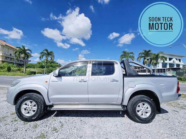 2014 Toyota HILUX 2.5 STD VNT (M) - 3