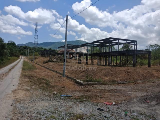 Tanah Lot dan Rangka Banglo 2 Tingkat Di Kg Sadap Bt 10 Labu Seremban 1