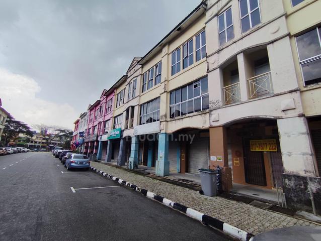 Bandar Kota Tinggi Jalan Jaya 3-Storey Shop Lot Freehold For Sale 1