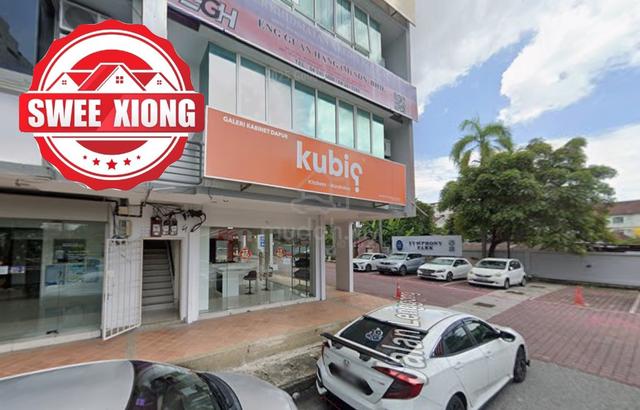 GROUND FLOOR VANTAGE POINT SHOP LOT 1200sf CORNER END LOT JELUTONG 1