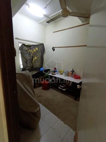 2 sty,Taman Pasir Emas, Sg. Chua, Kajang, 22X70, F/H 1