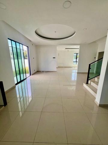 Rumah Semi-D BESAR Keluarga pun makin RAPAT 1