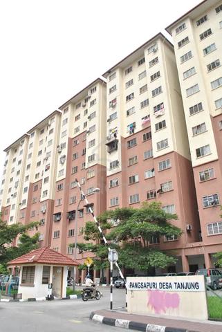 Pangsapuri Desa Tanjung (Bukit Serdang) 1