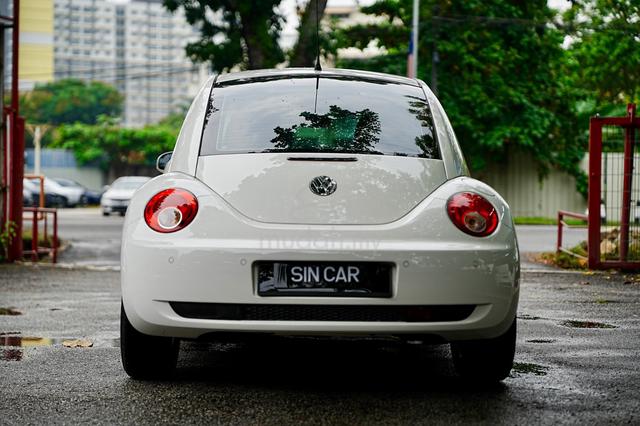 2010 Volkswagen BEETLE 1.6 (A) - 5