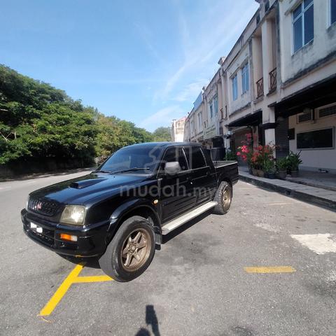 2002 Mitsubishi STORM 2.5 GLS (A) - 1