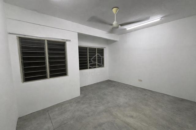 Laman Damai Kepong (Li Garden) 1