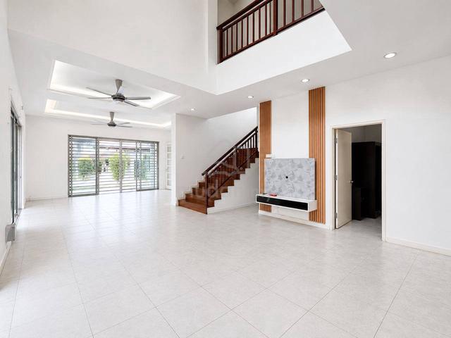 SPACIOUS FREEHOLD 2 Storey Semi-D ANJUNG SUASANA Band Seri Putra Bangi 1