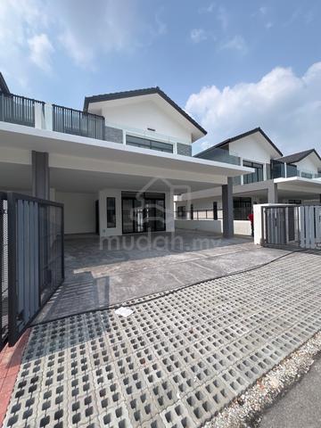 The 22 Collection- Expansive 2-Storey Semi-Detached Homes. 1