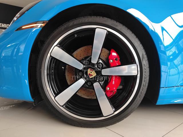 444HP 530NM 0-100KM/H in 3.5 SEC SPORT CHRONO 🇲🇾 - 5