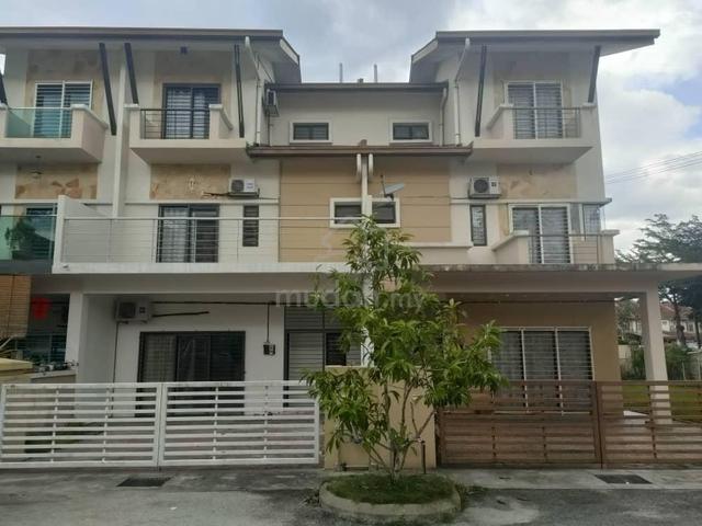 Rumah Untuk Disewa 1