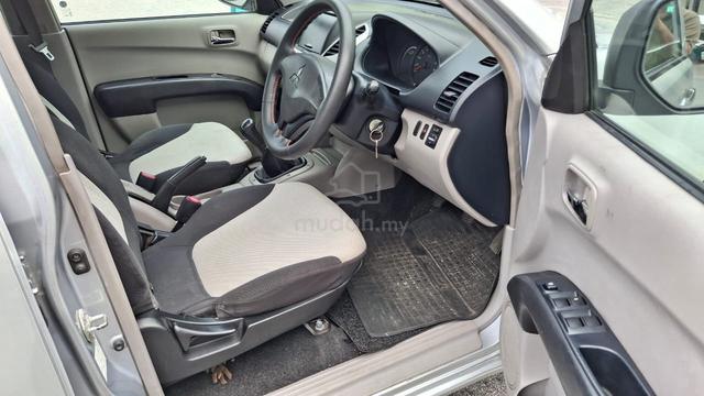 2013 Mitsubishi TRITON 2.5 LITE (M) 4 X 2 - 4