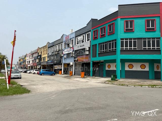 Taman Sentosa Ground Floor Near Petronas Shoplot for Sale at Klang 1