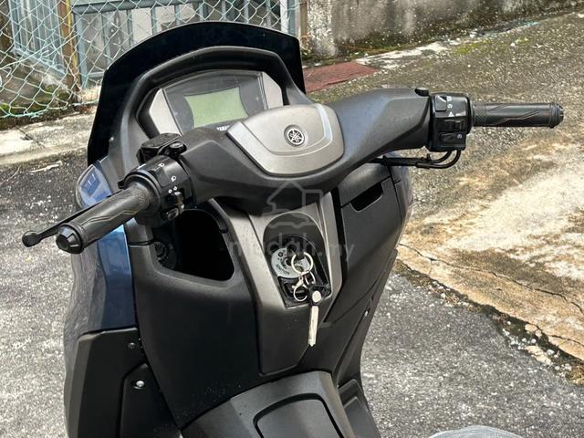 2024 YAMAHA NMAX V2 N MAX N-MAX 1Owner LIKE NEW - photo 13 of 21