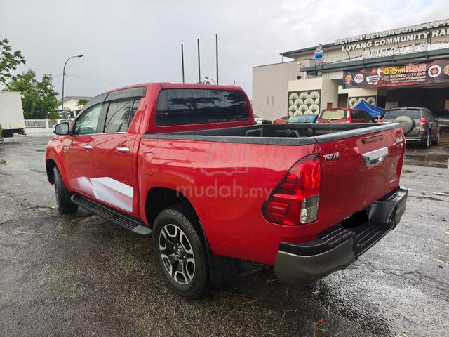 2017 Toyota HILUX D/C 2.8 G AT 4X4 - 5