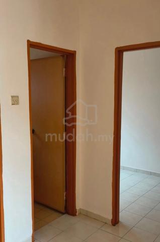 Double Storey Taman Nusantara Gelang Patah 1