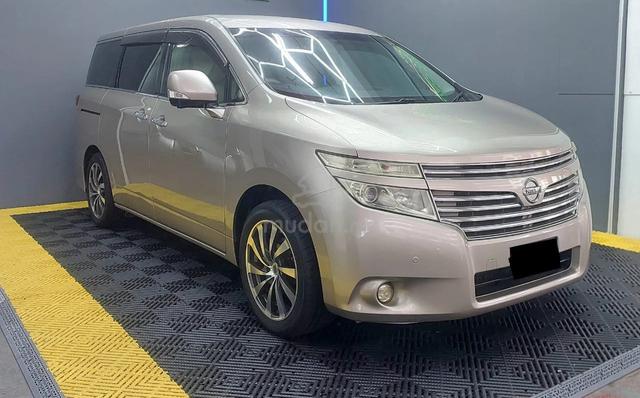 2011 Nissan ELGRAND 3.5 HIGHWAY STAR (A) - 1