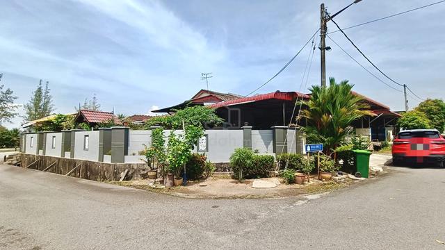 Rumah Semi D Corner Lot fully renovated di Taman Kempas Sg Petani 1