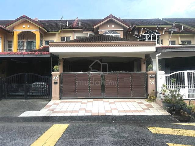 Facing open Double storey terrace taman warisan puteri, Sikamat 1