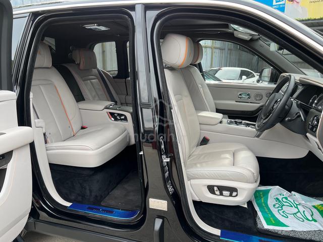 2022 Rolls Royce 6.75 CULLINAN Executive 4 Seater - 3