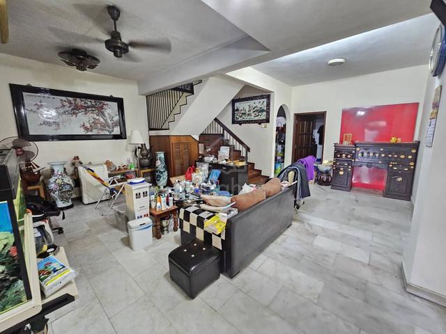 20x70 Extend 2 Storey Landed House Taman Serdang Raya Seri Kembangan 1