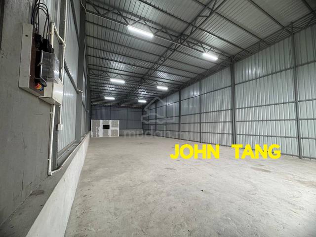 Warehouse Permatang Tinggi 1