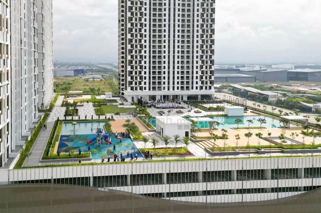 Fully Furnished Penang Batu Kawan Room For Rent 1