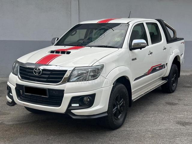2016 Toyota HILUX 2.5 G TRD - 2