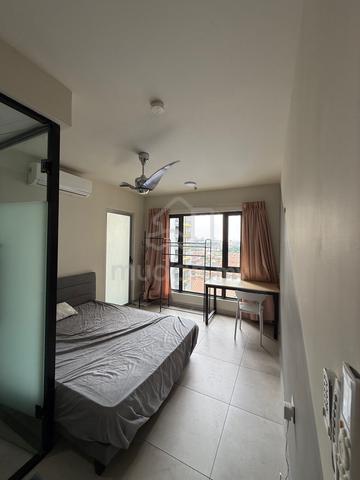 Master bedroom for rent 1