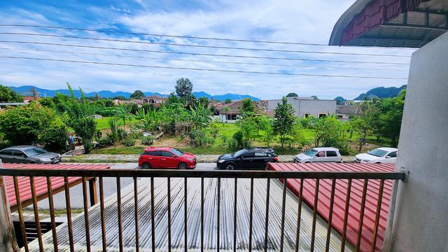 Gunung Rapat Ampang Facing Field Full Loan Double Storey Terrace Sale 2