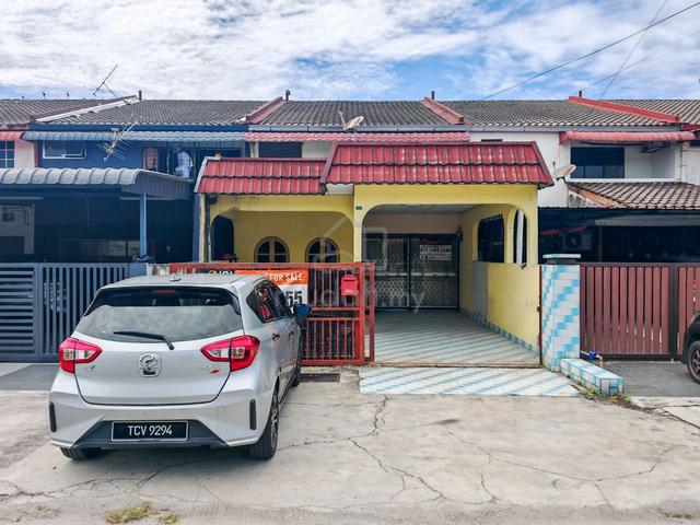 [Paling Murah] Double Storey House, Taman Sri Putra, Banting 1