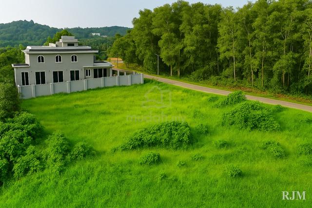 Bungalow Plot 11,104 sq ft  Hill Top, Flat Surface, Panoramic View 3