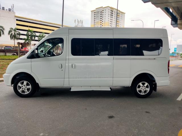 2016 Maxus V80 (M) 15 Seat 2.5 Window Van - 4