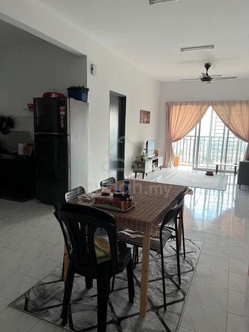 Bilik residensi Hijauan Lumayan 1