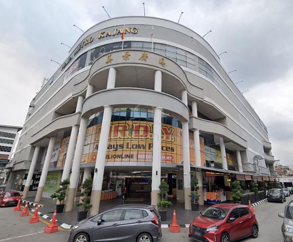 Bandar Kajang, Near Plaza Metro Kajang, 3 Storey Shoplot @ ROI 5.2% 1