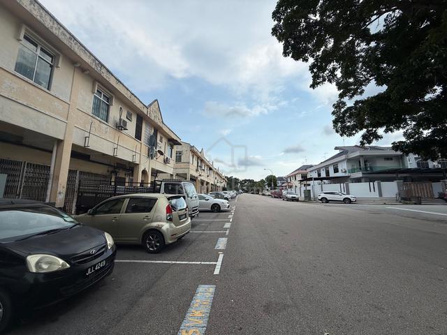 Skudai Tmn Pulai Utama Adjoining unit Single Storey Shop Ground Floor 1