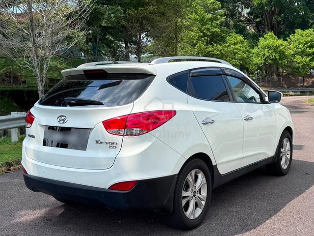2013 Hyundai TUCSON 2.0 PREMIUM (A) - 4