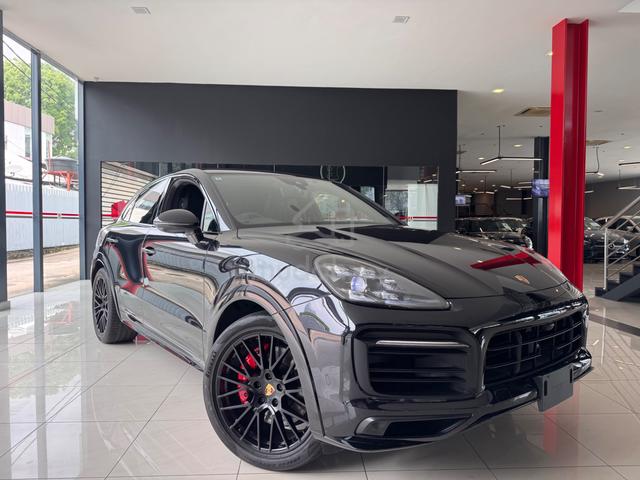 2022 Porsche CAYENNE GTS V8 4.0L (A) - 2