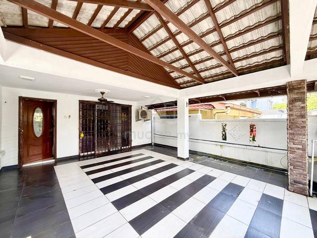 EXTENDED CANTIK ! Double Storey Terrace, Laman 2, Bandar Seri Putra 1